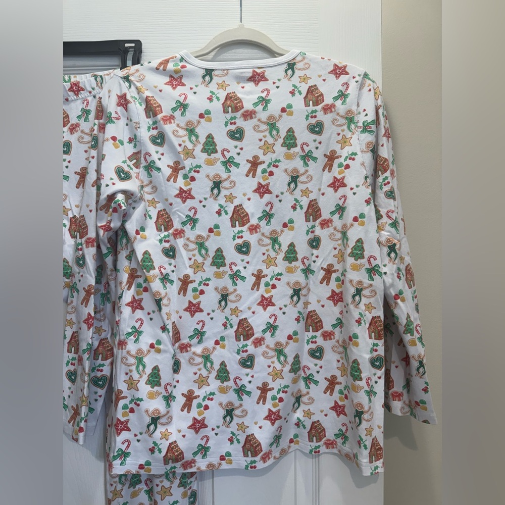 Roller Rabbit Gingerbread Party Pajamas - Picture 4 of 7